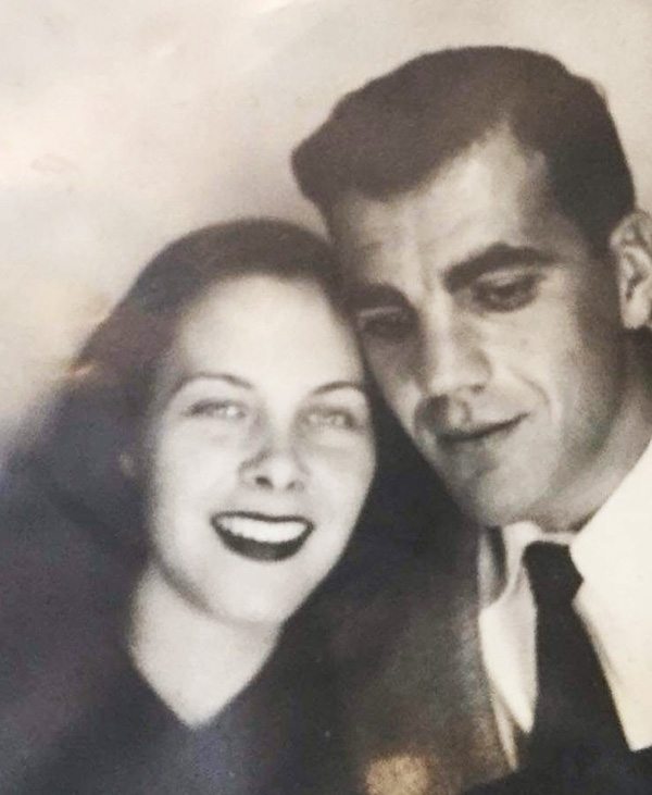 Ara Parseghian ’49 and Katie (Davis) Parseghian ’50 (Western College for Women),