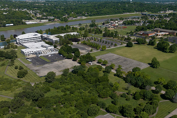 Drone view of the Manufacturing and Innovation Hub with the Miami River in the background 