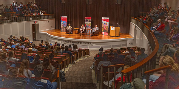 A past JANUS Forum event